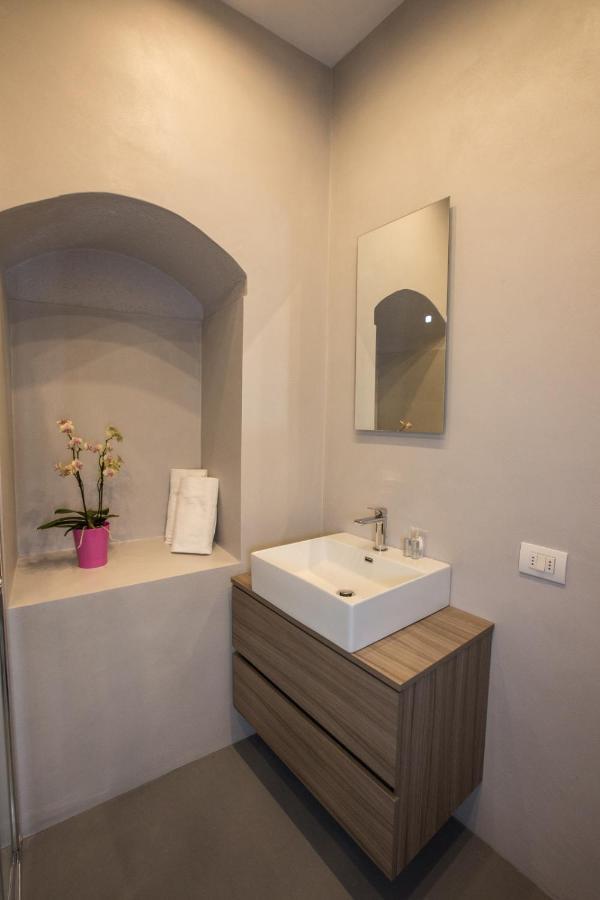 Historical Apartment In The Center Of Gravedona - Larihome A02 Exteriör bild